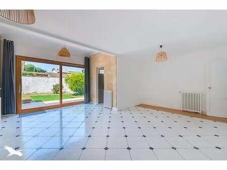 maison de luxe à vendre dans le quartier marceau-tivoli