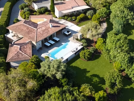 vente maison 10 pièces 310 m² peri (20167)