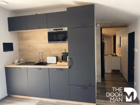 vente immeuble 6 pièces 141 m² à brûlain (79230)  262 500 €