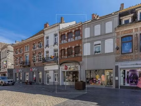 immeuble de 2 appartements et rez commercial