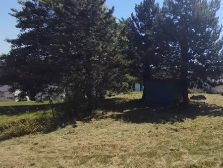 petit budget pour ce terrain constructible 250m²