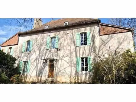 maison avec jardin et terrasse buxy (71)