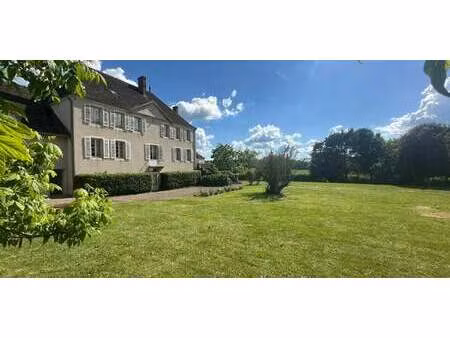 maison avec jardin et terrasse mercurey (71)