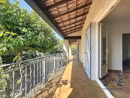 location maison 6 pièces 126 m² à brignoles (83170)  1 250 €