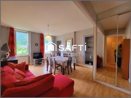 appartement t2 de 45m²  deux coins nuit dont 4 couchages  casier à ski et navette  à proxi