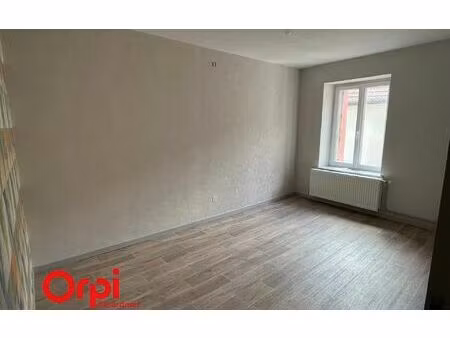 location appartement  68 m² t-4 à bruyères  428 €