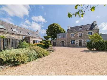 maison de luxe à vendre à garlan