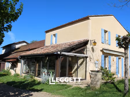 maison 12 pièce(s)  saint-avit-sénieur