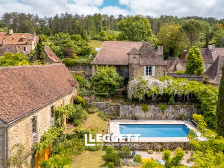 maison 6 pièce(s)  plazac