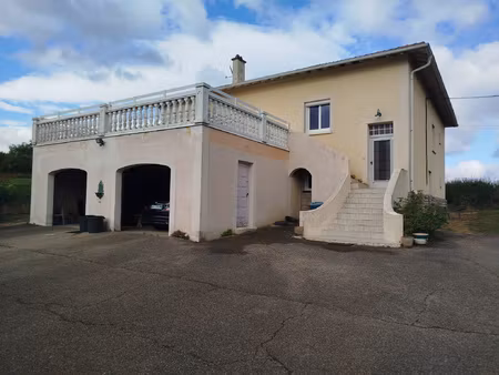 villa 6 pieces- 170m2 - plus un appartement terrain 1641m2