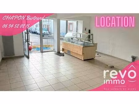 location bureaux et commerces à chanzeaux (49750) : à louer / 58m² chanzeaux