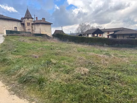 vente terrain 900 m² à ornacieux (38260)  100 000 €