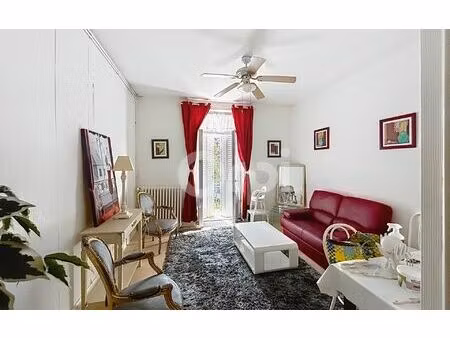 location appartement  m² t-3 à terrasson-lavilledieu  550 €