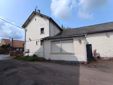 maison avec un ensemble immobilier ideal pour une activite artisanale ou liberale