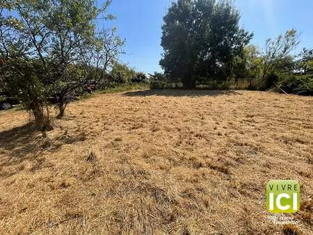 vente terrain au pellerin (44640) : à vendre / 287m² le pellerin