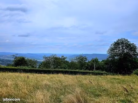 terrain 1 500 m² cenves