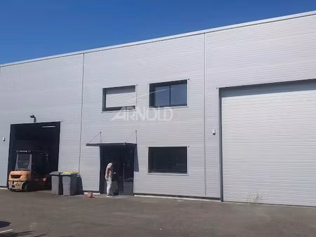 location locaux professionnels 5 pièces 260 m² à fay-de-bretagne (44130)  2 500 €