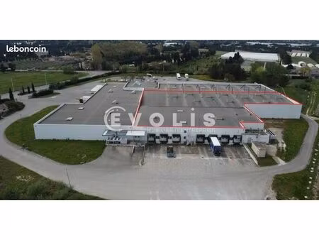 local industriel 10 235 m²