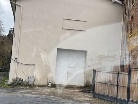 entrepôt 300m2 situé à st symphorien sur coise