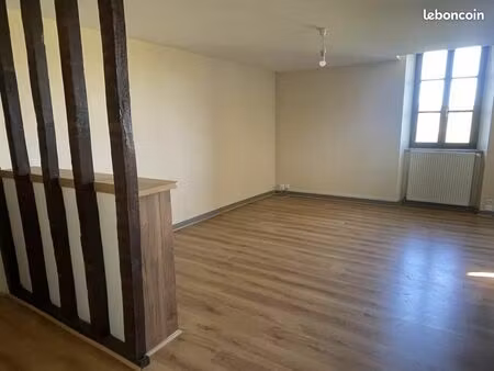 appartement 2 pièces 65 m²