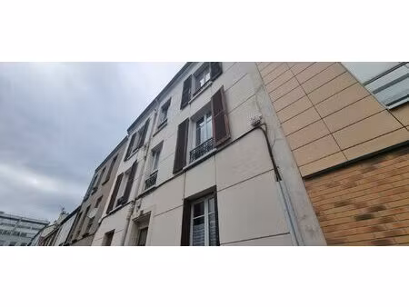 93100 - bas montreuil - limite vincennes - viager occupé dame d