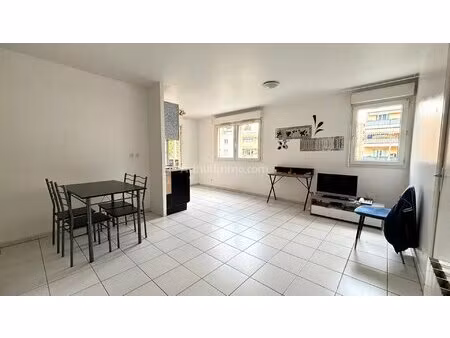 nice pasteur - 2 pièces avec parking