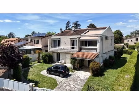 maison de 202 m2 - tournefeuille