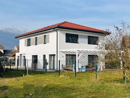 maison saint genis pouilly 8 pièce(s) 246 m2