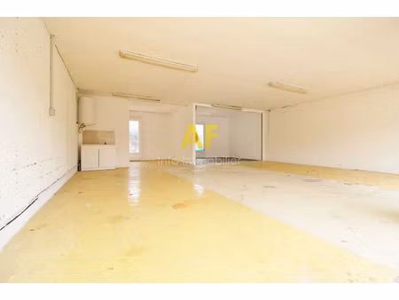 sainte maxime local professionnel de 70m2