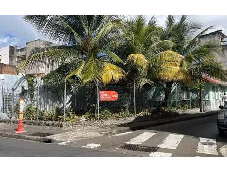 terrain fort-de-france m² t- à vendre  65 000 €