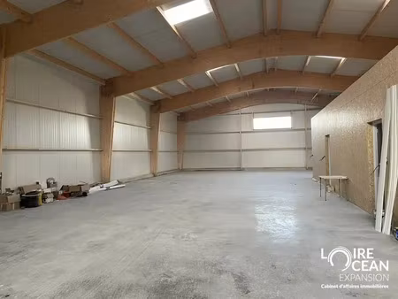 local d'activite - entrepôt a louer