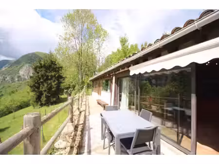 jolie maison
