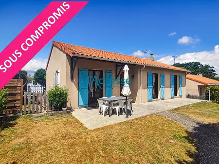 vente maison 5 pièces 103.8 m² à saint-laurent-des-autels (49270)  226 490 €