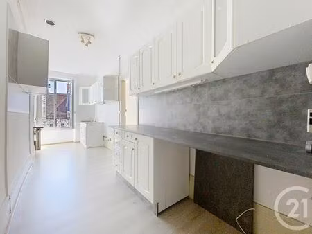 appartement f3 à louer - 3 pièces - 72 10 m2 - lure - 70 - franche-comte