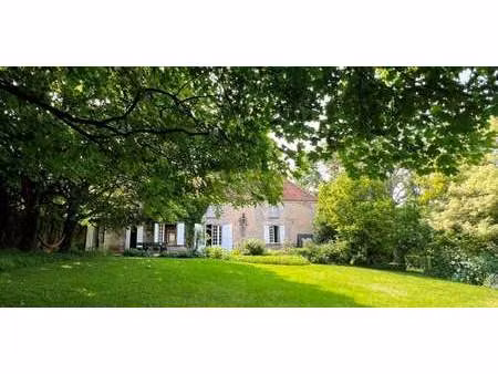 maison avec jardin et terrasse sens (89)