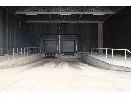 commercieel te huur in sint-truiden