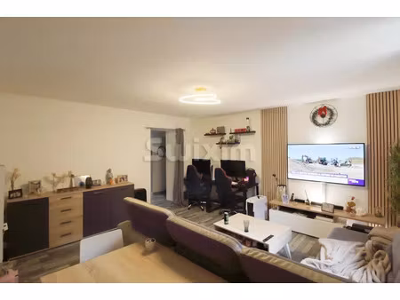 vente appartement 3 pièces 71.93 m² à saint-hippolyte (25190)  79 000 €