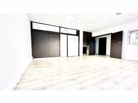 local d'activité nice ouest 116m2