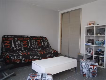 location meublée appartement 1 pièce 27 m² à troyes (10000)  460 €