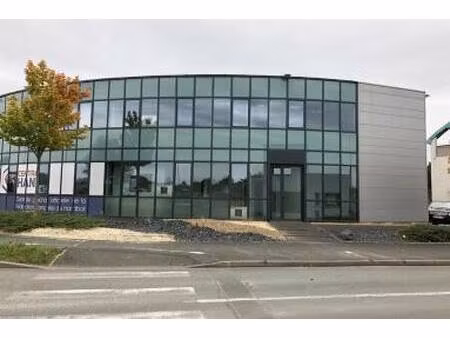 location - bureaux 84 m