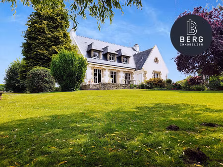 maison à vendre 7 pièces 180 m2 proche du bourg de sainte-