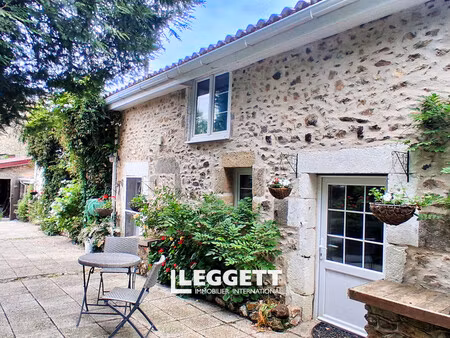 maison 4 pièce(s)  fenioux