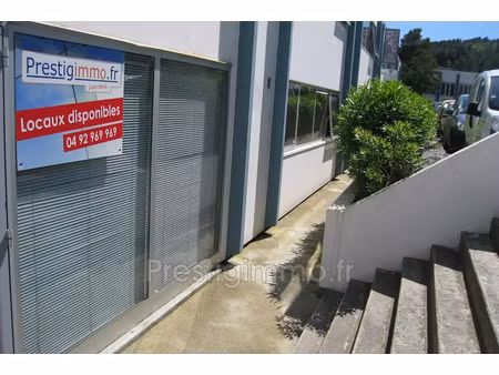 location locaux professionnels 0 pièces 17 m² à vallauris (06220)  365 €