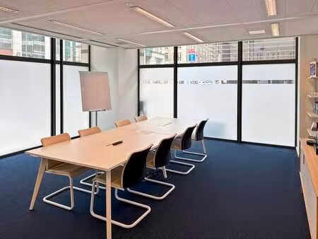 espace de bureau ouvert pour 10 à hq rue de la loi 62