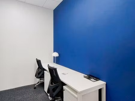 accès illimité aux bureaux de hq rue de la loi 62
