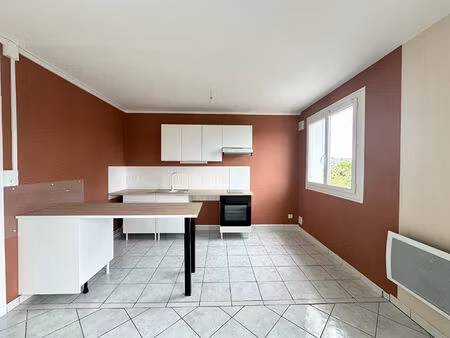 appartement t2 rénové saint cyr sur loire
