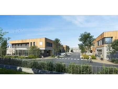vente/location local d'activités fretin 1 624 m²