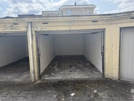 garage à vendre à forest € 35.000 (l9con) - immo pické | zimmo