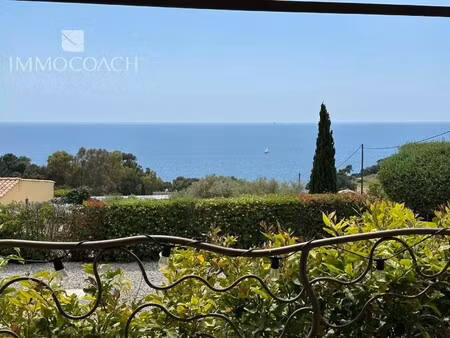 villa de luxe à vendre à carqueiranne