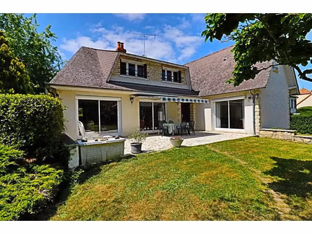 vente maison 6 pièces 140 m² à boulleret (18240)  189 000 €